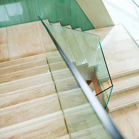 Travertine Staircase: Natural Elegance for Your Interior